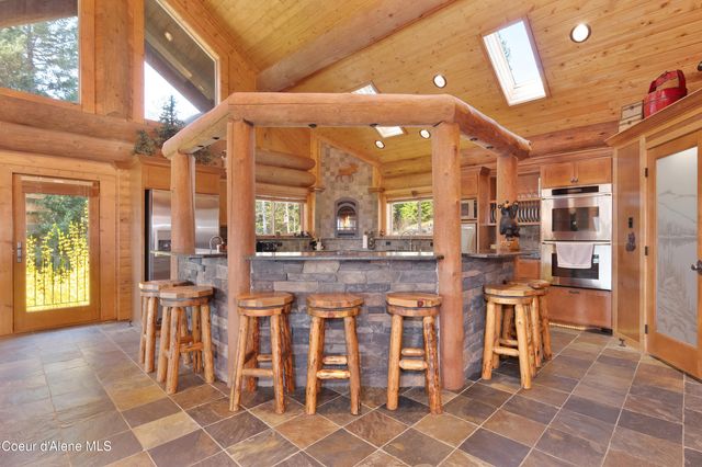 122 Makridge Lane, Kingston, ID 83839