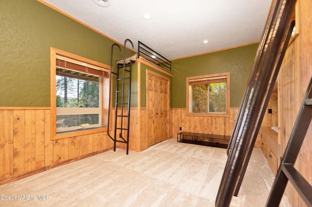 122 Makridge Lane, Kingston, ID 83839