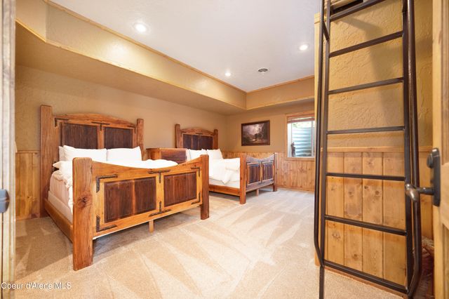 122 Makridge Lane, Kingston, ID 83839