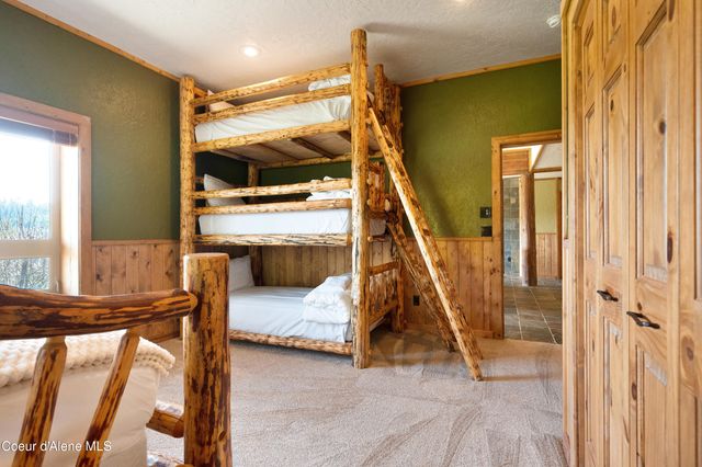 122 Makridge Lane, Kingston, ID 83839