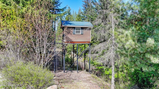 122 Makridge Lane, Kingston, ID 83839