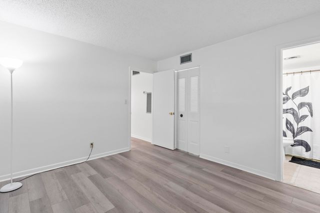 1230 Old Boynton Road 203, Boynton Beach, FL 33426