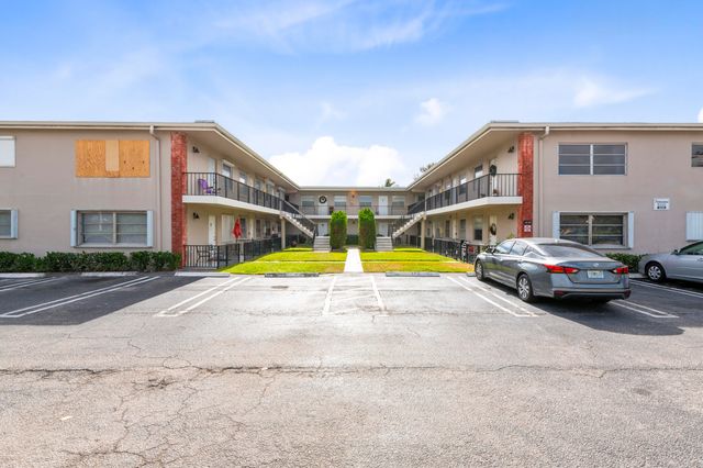 1230 Old Boynton Road 203, Boynton Beach, FL 33426