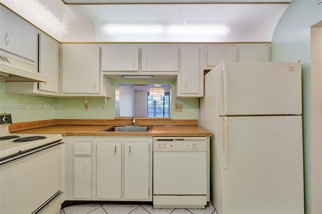1810 SW 81st Avenue 2108, North Lauderdale, FL 33068