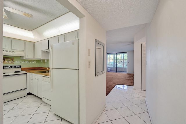 1810 SW 81st Avenue 2108, North Lauderdale, FL 33068