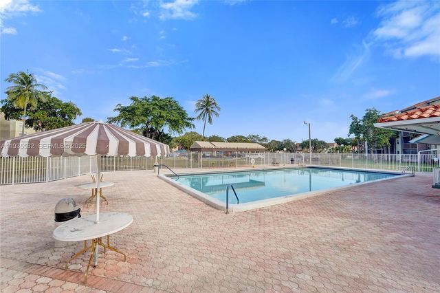 1810 SW 81st Avenue 2108, North Lauderdale, FL 33068