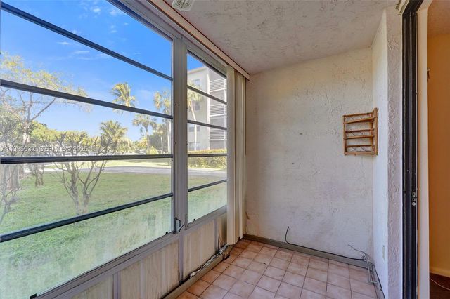 1810 SW 81st Avenue 2108, North Lauderdale, FL 33068