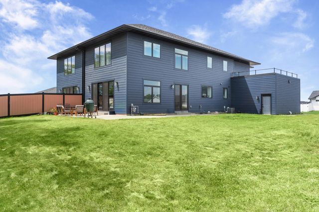 3013 Red Clover Street, Holmen, WI 54636