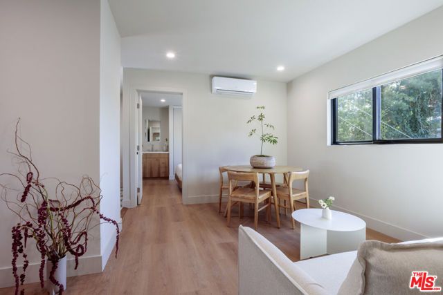 859 N Mansfield Avenue 6902, Los Angeles, CA 90038