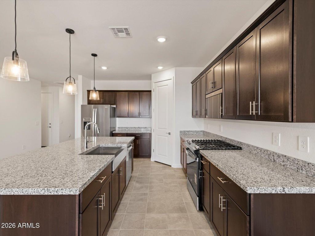 37430 W SAN ALVAREZ Avenue, Maricopa, AZ 85138 — exterior