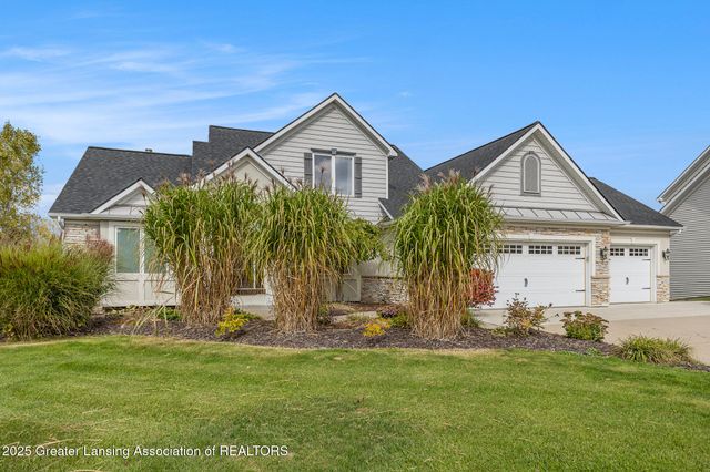 1106 Cobblestone Court, Williamston, MI 48895