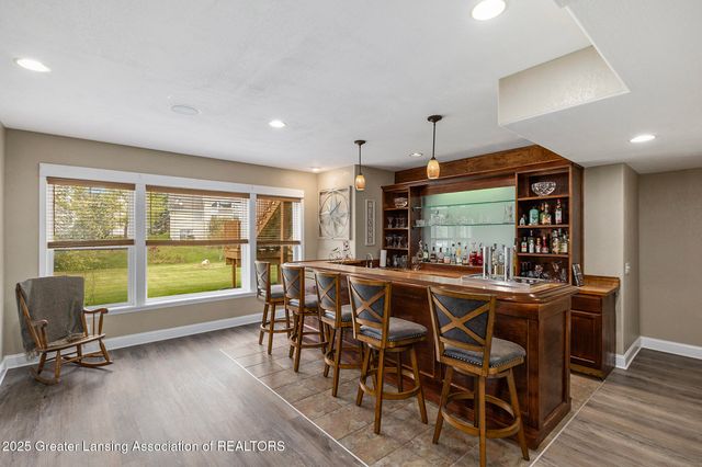 1106 Cobblestone Court, Williamston, MI 48895