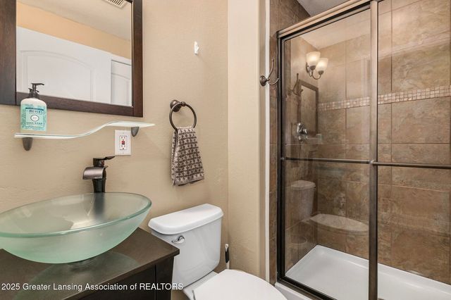 1106 Cobblestone Court, Williamston, MI 48895