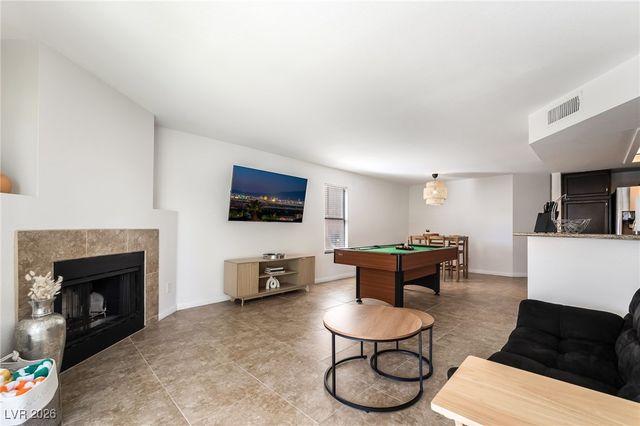 2717 LOVINGTON Drive, Henderson, NV 89074