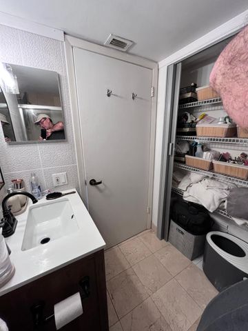 540 Brickell Key Drive 1721, Miami, FL 33131