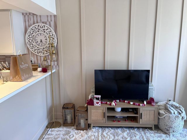 540 Brickell Key Drive 1721, Miami, FL 33131