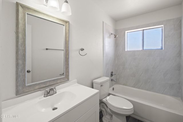 412 INDIAN Place, El Paso, TX 79907