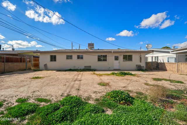 412 INDIAN Place, El Paso, TX 79907