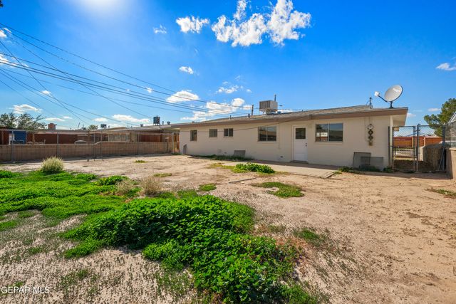 412 INDIAN Place, El Paso, TX 79907