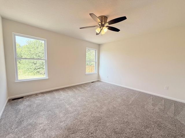 4522 E BROOKHILL DR, Columbia, MO 65202