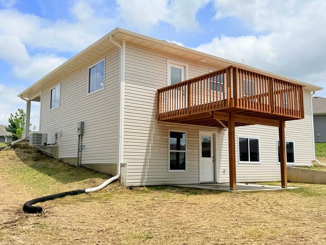 4522 E BROOKHILL DR, Columbia, MO 65202