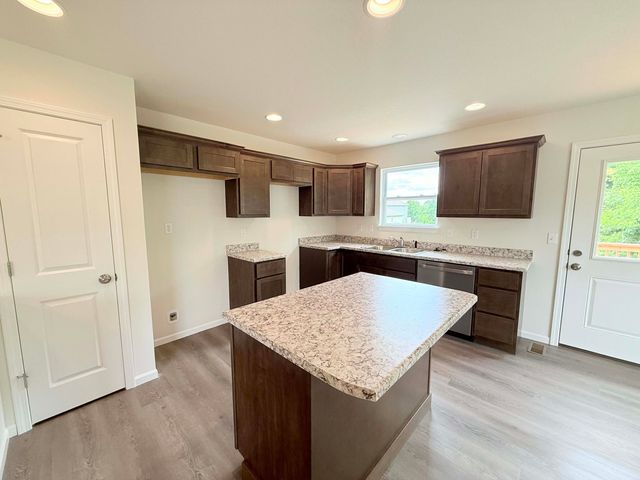 4522 E BROOKHILL DR, Columbia, MO 65202
