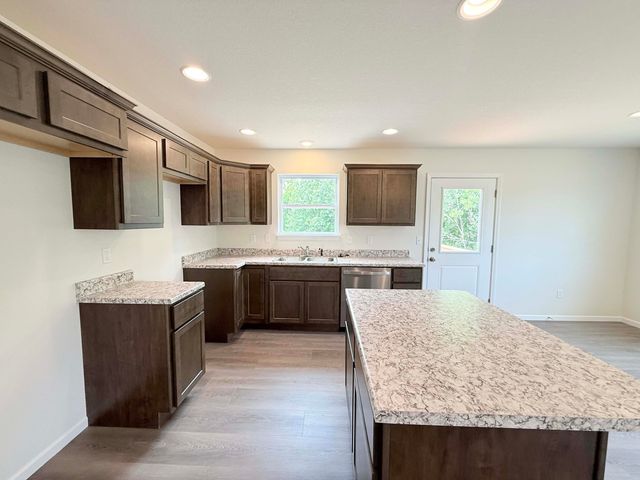 4522 E BROOKHILL DR, Columbia, MO 65202
