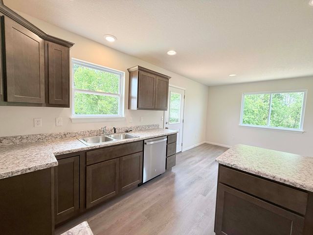 4522 E BROOKHILL DR, Columbia, MO 65202