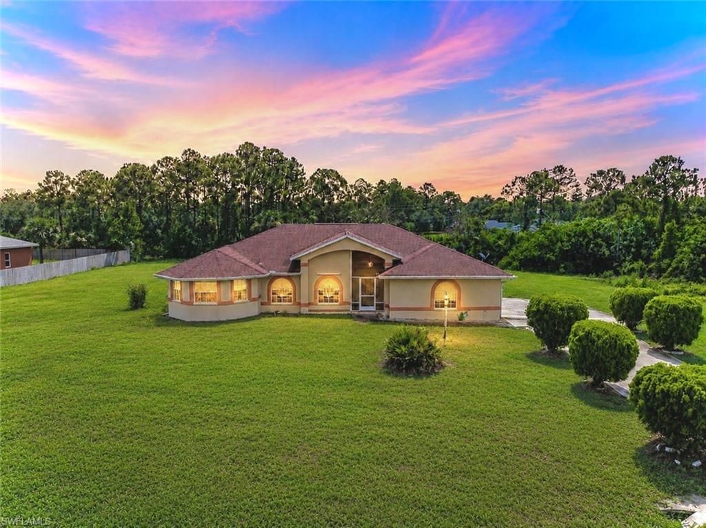 1222 Robert AVE, Lehigh Acres, FL 33972