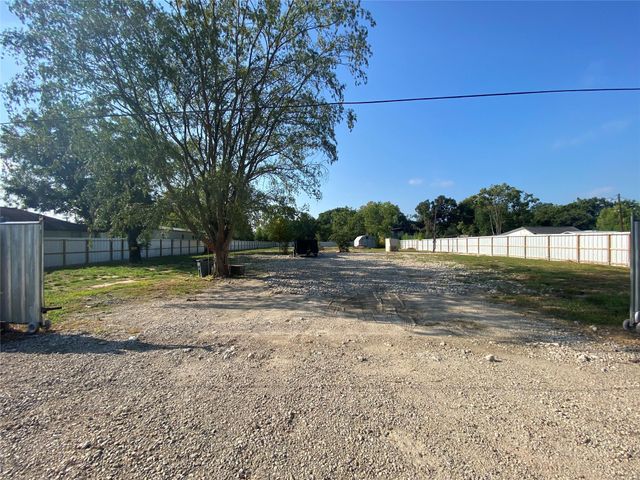 6807 Spindle Drive, Houston, TX 77086