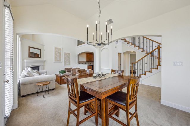 210 Aria RDG 601, Austin, TX 78738