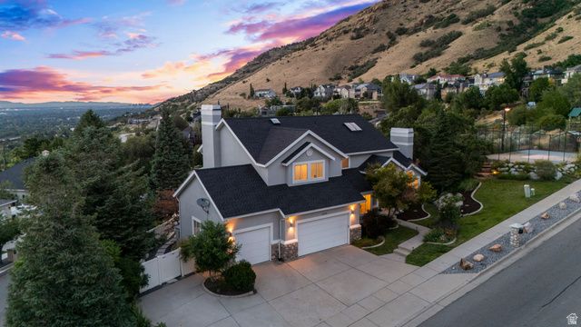 3439 E CANYON COVE DR, Holladay, UT 84121