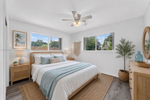 365 NW 46th Street, Oakland Park, FL 33309