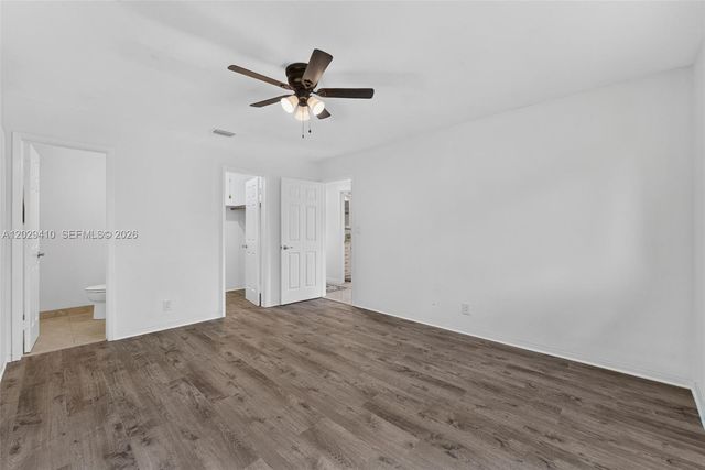 365 NW 46th Street, Oakland Park, FL 33309