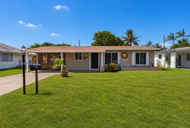 365 NW 46th Street, Oakland Park, FL 33309