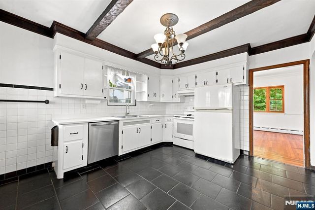 1219 Valley Road, Clifton, NJ 07043