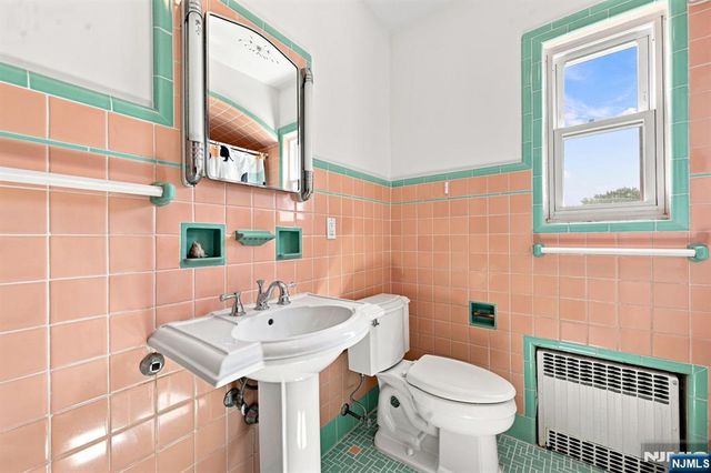 1219 Valley Road, Clifton, NJ 07043