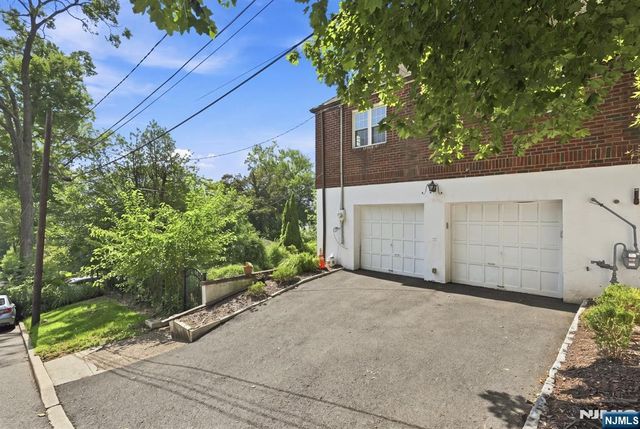 1219 Valley Road, Clifton, NJ 07043