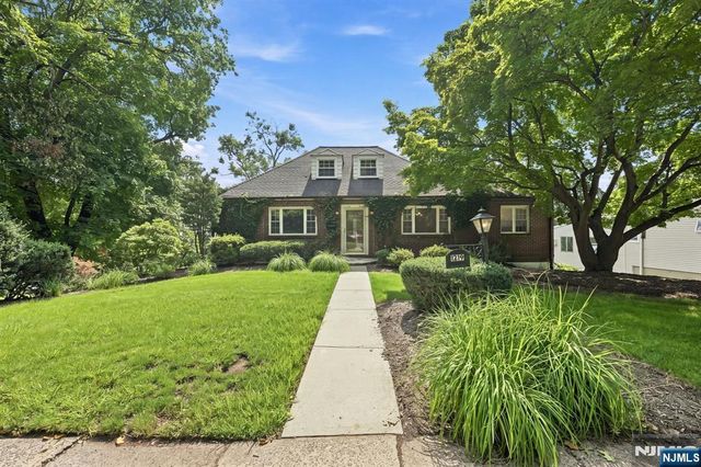 1219 Valley Road, Clifton, NJ 07043