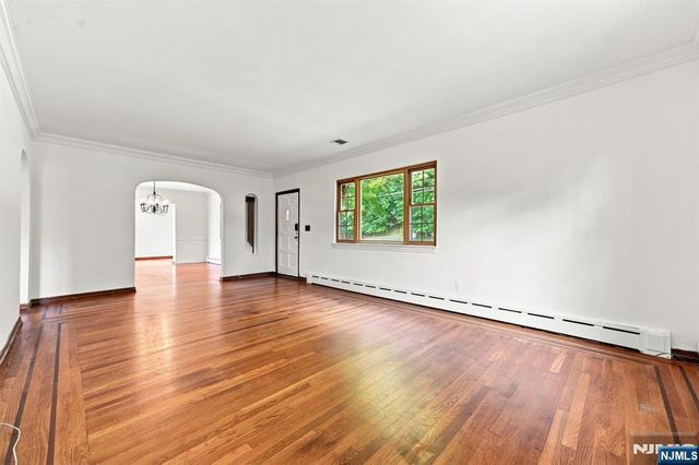 1219 Valley Road, Clifton, NJ 07043