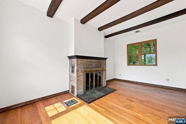 1219 Valley Road, Clifton, NJ 07043