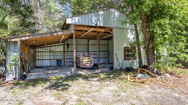 17824 NE 143RD Terrace, Waldo, FL 32694