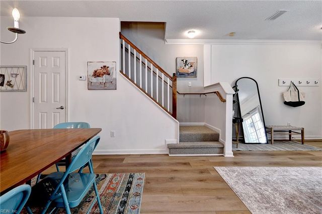 1805 Duntrune GLN, Williamsburg, VA 23188