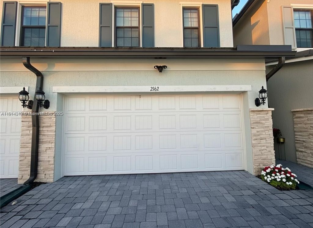 2162 Appleton Cir N, Oakland Park, FL 33309