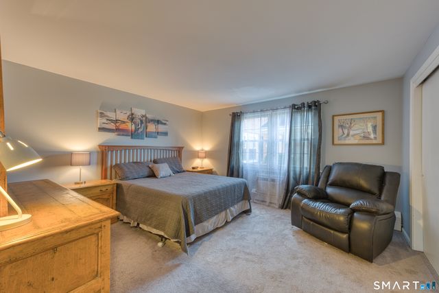 45 Brewster Road B, Glastonbury, CT 06033