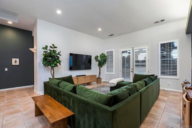 3157 VIA VIEJAS OESTE, Alpine, CA 91901