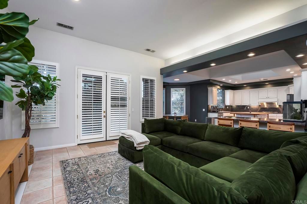 Image 12 of property listing at 3157 VIA VIEJAS OESTE, Alpine, CA 91901
