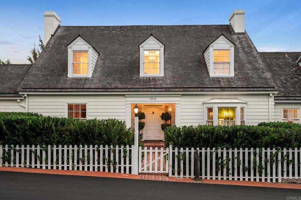Image 34 of property listing at 7716 Lookout Drive, La Jolla, CA 92037