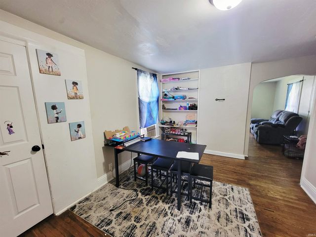 807 Allen Street, South Bend, IN 46616