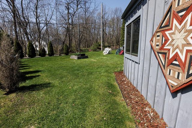 29134 White Oak LANE, Waterford, WI 53185